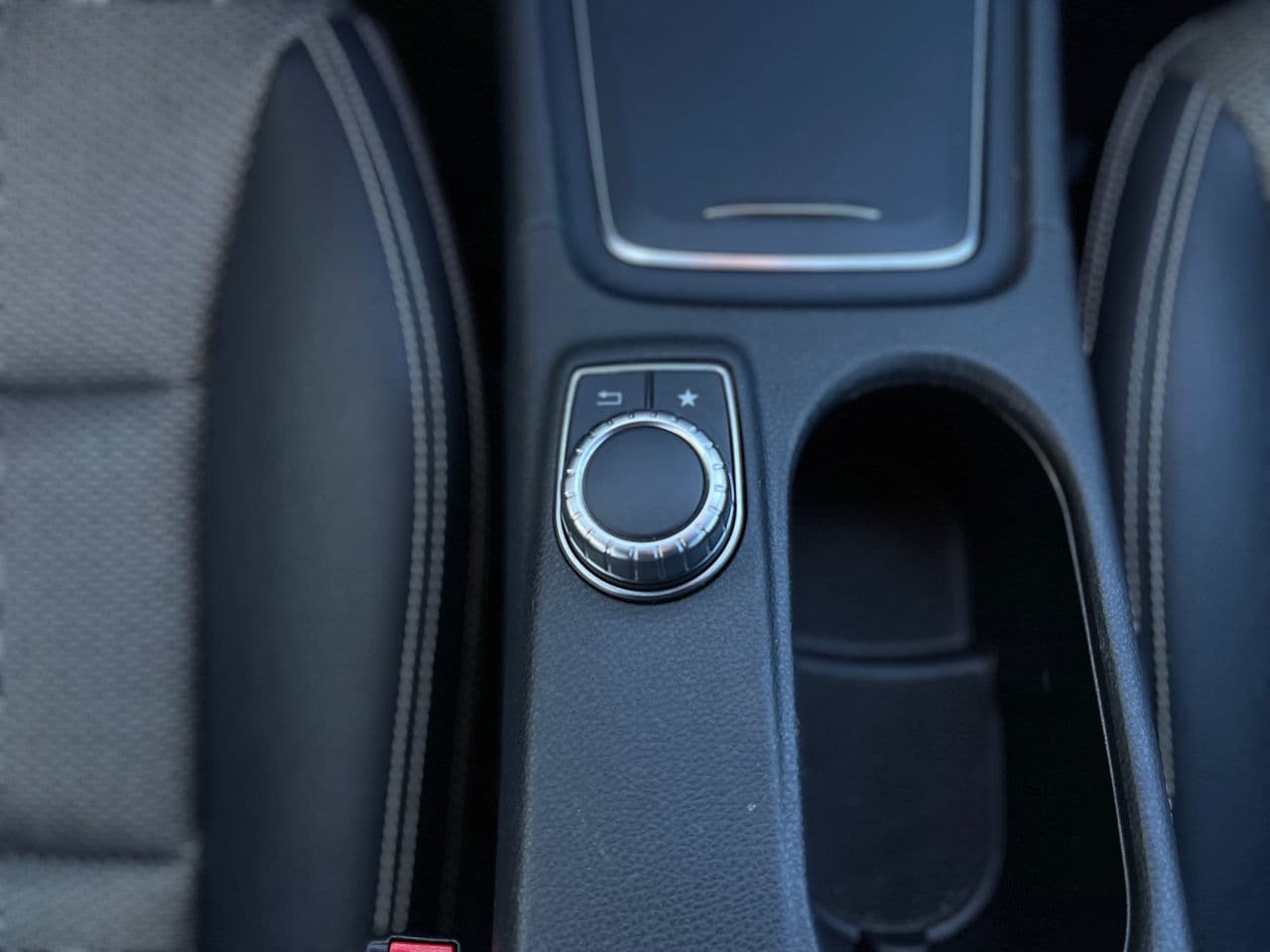 2017 Mercedes CLA 180d — Miniatură 14