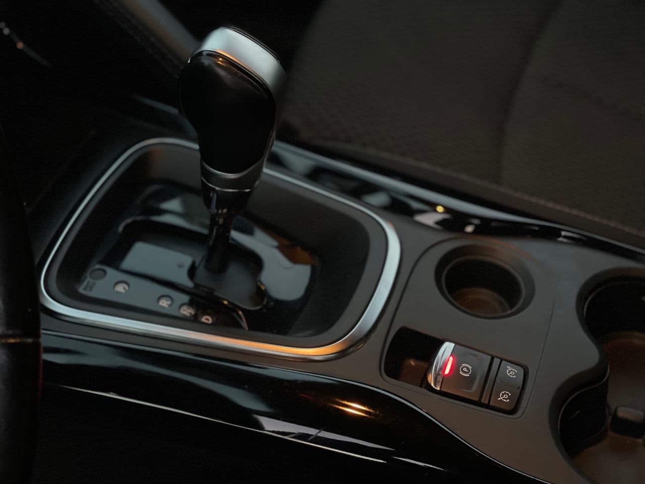 2017 Renault Kadjar — Miniatură 15