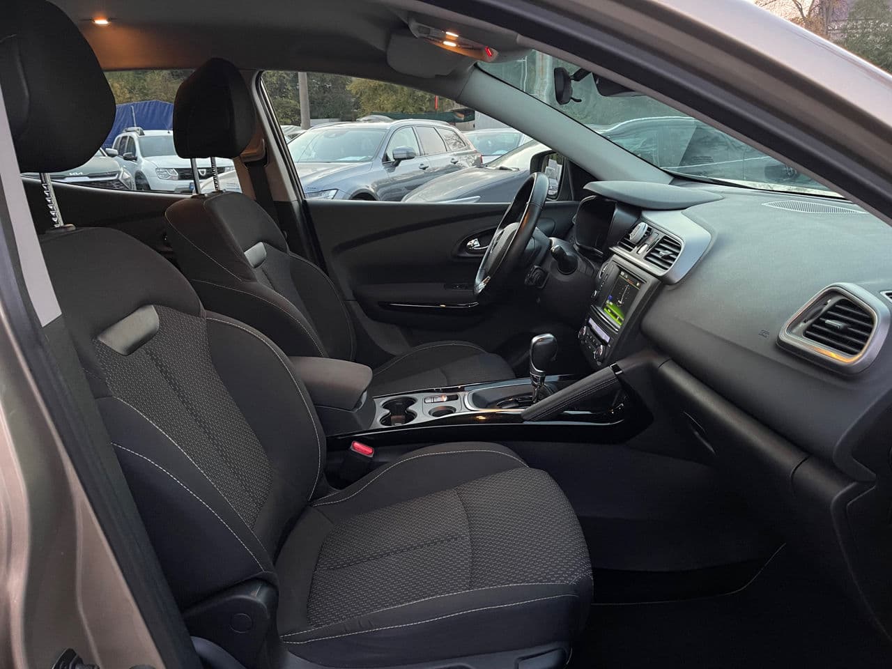 2017 Renault Kadjar — Miniatură 16