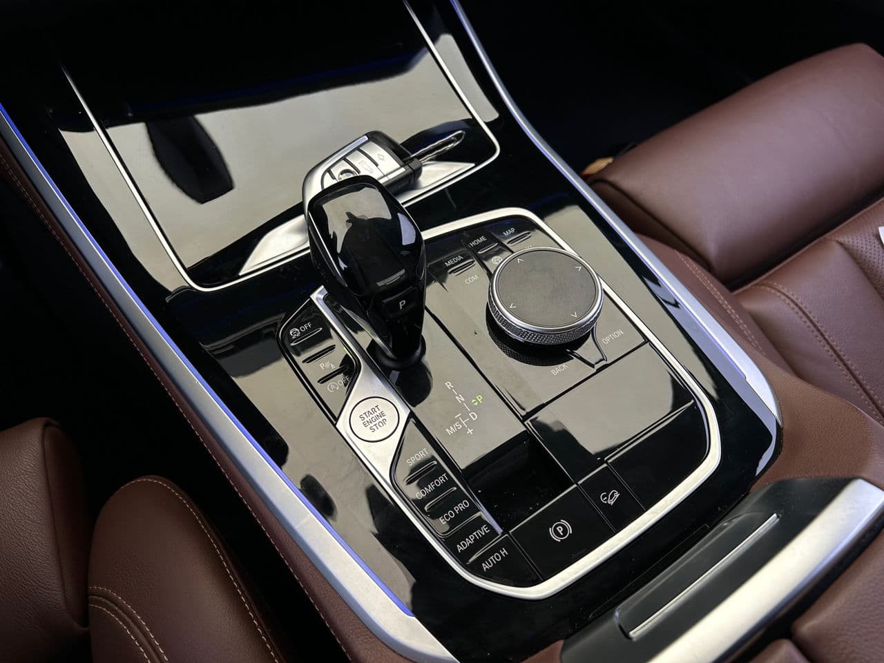 2020 BMW X5 2.5D — Miniatură 15