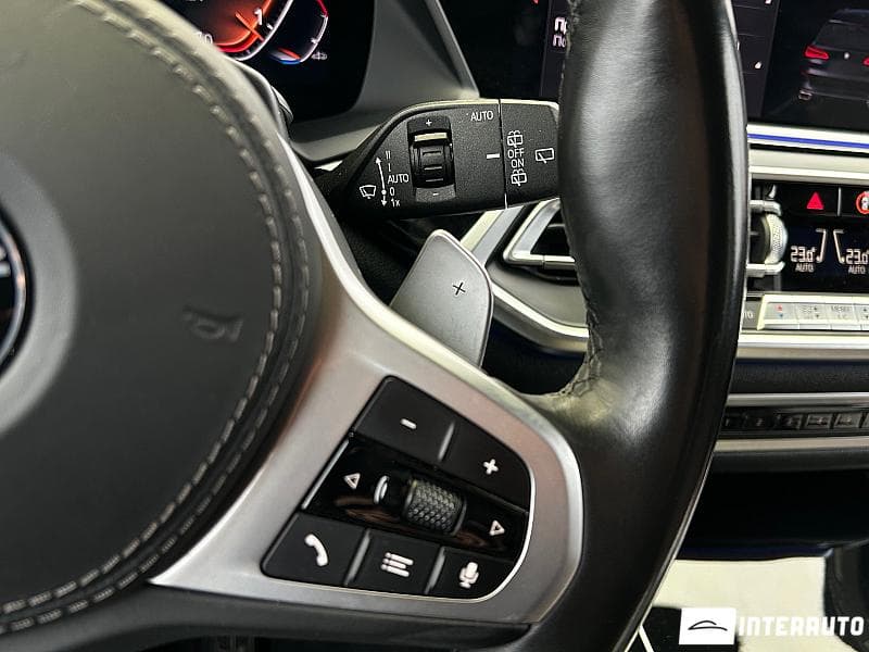 2020 BMW X5 2.5D — Miniatură 10