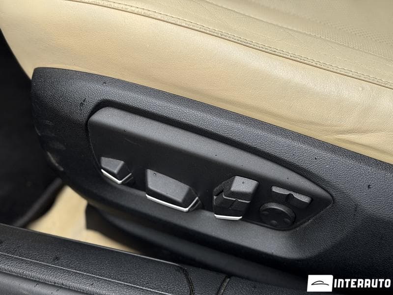 BMW 730 2012 — Миниатюра 8