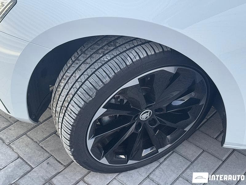 Skoda Superb 2019 — Миниатюра 24