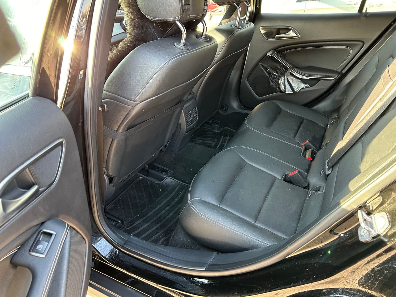 2019 Mercedes GLA 250 — Miniatură 14