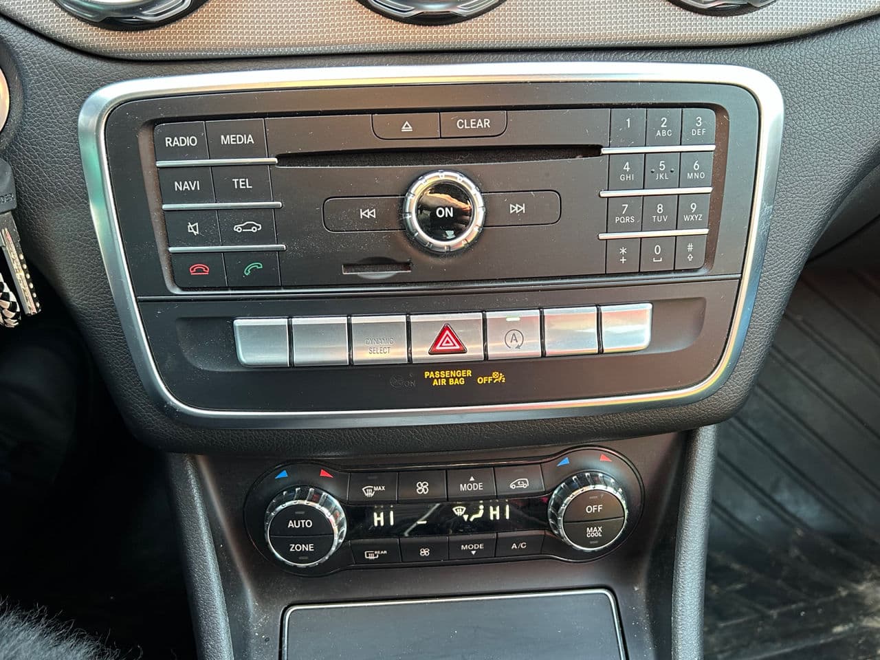 2019 Mercedes GLA 250 — Miniatură 13