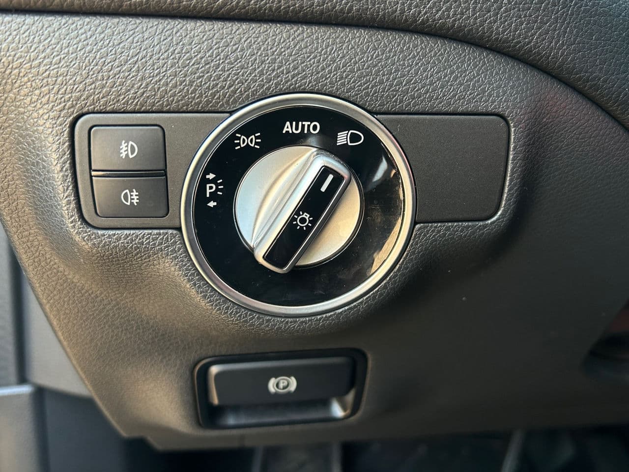 2019 Mercedes GLA 250 — Miniatură 8