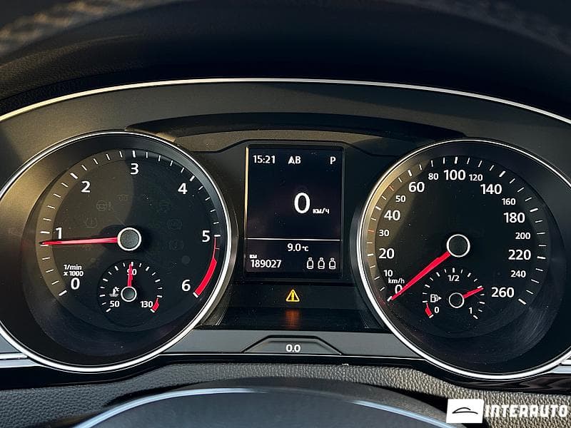2016 Volkswagen Passat — Miniatură 11