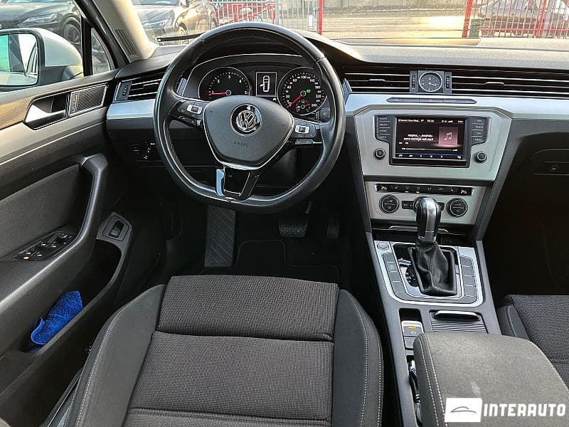 2016 Volkswagen Passat — Miniatură 6