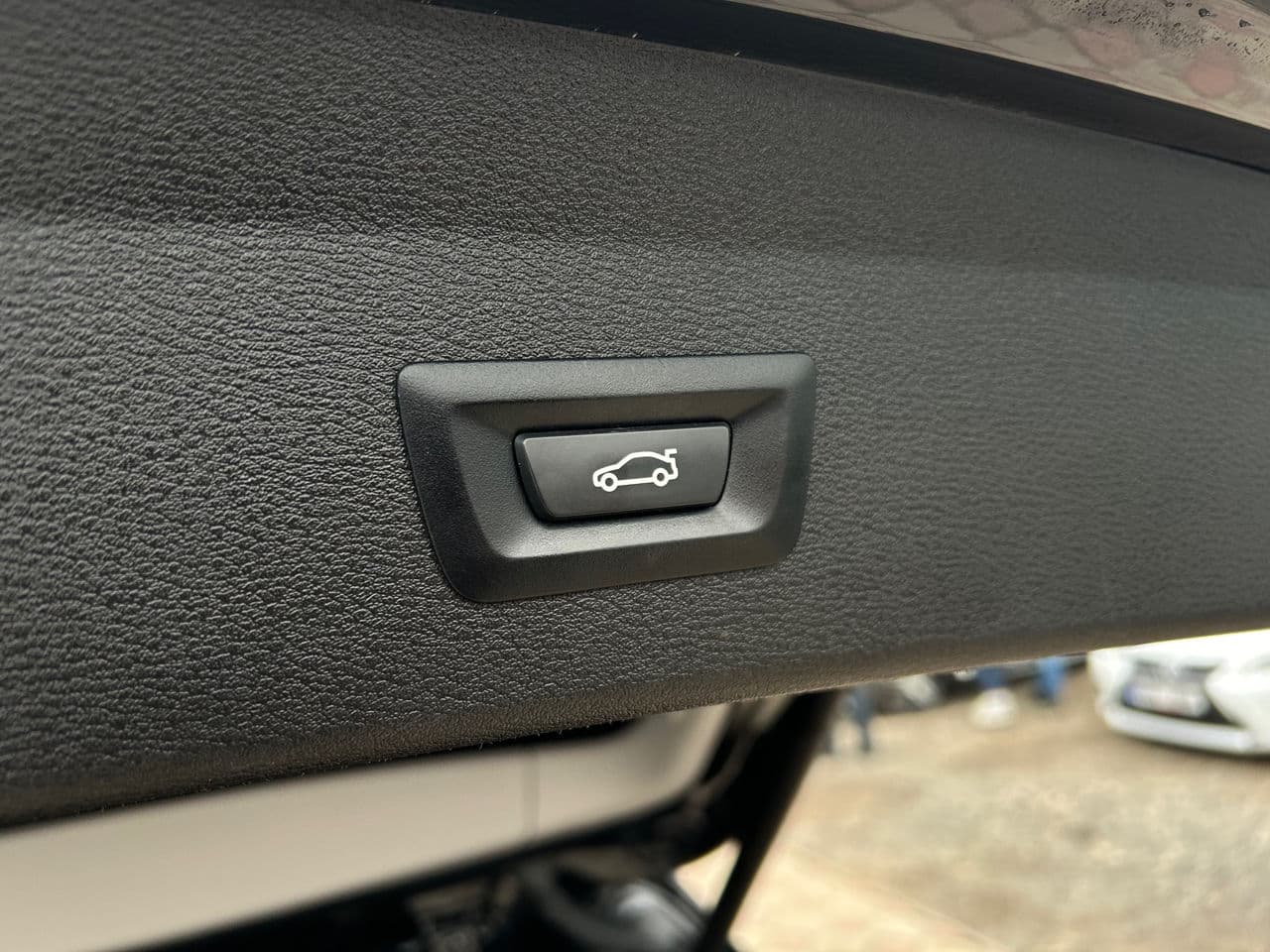BMW X1 1.6D 2019 — Миниатюра 17