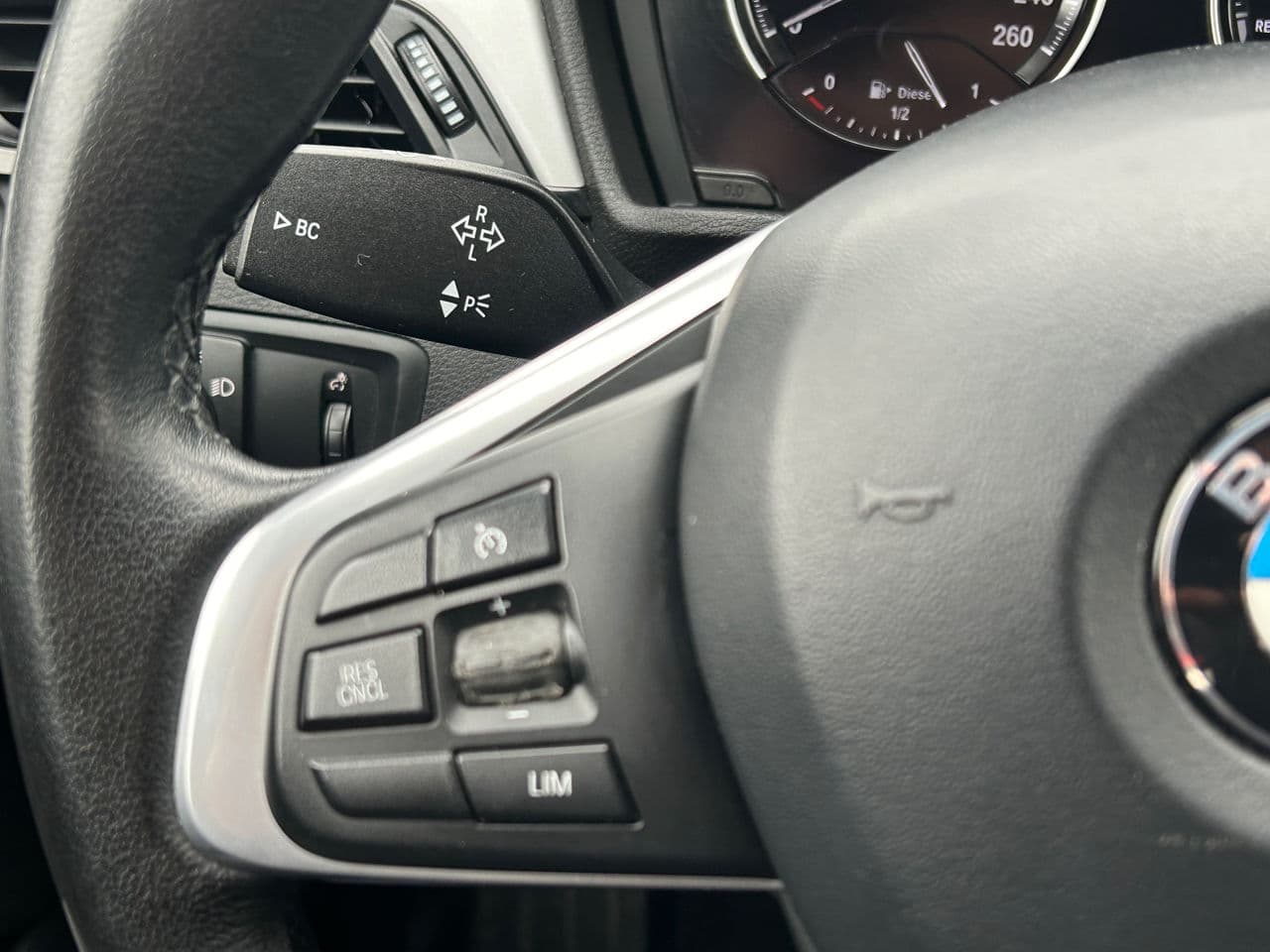 BMW X1 1.6D 2019 — Миниатюра 9