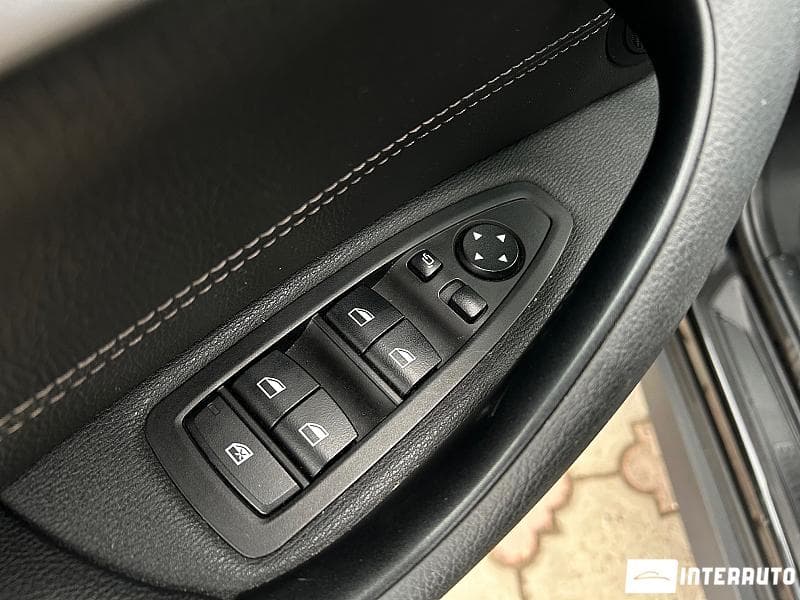 BMW X1 1.6D 2019 — Миниатюра 6
