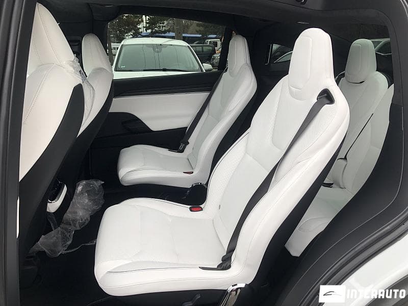 2023 Tesla Model X Plaid — Miniatură 9