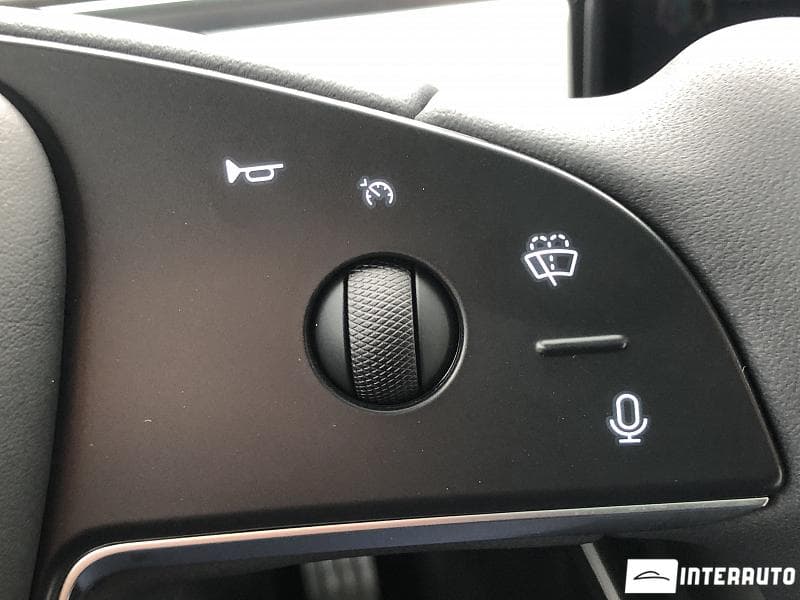 2023 Tesla Model X Plaid — Miniatură 20