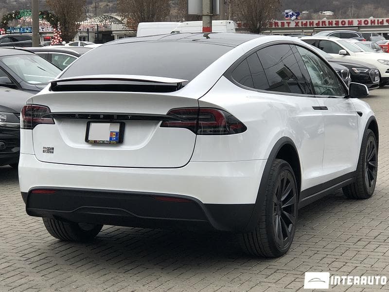 2023 Tesla Model X Plaid — Miniatură 2