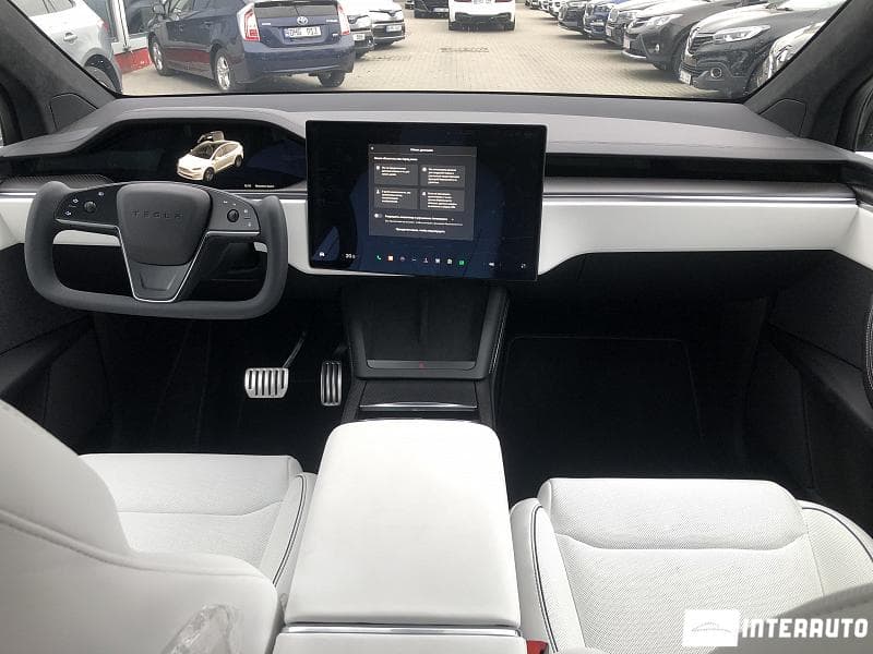 2023 Tesla Model X Plaid — Miniatură 6