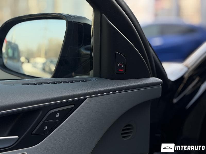 2016 Audi A8 — Miniatură 9