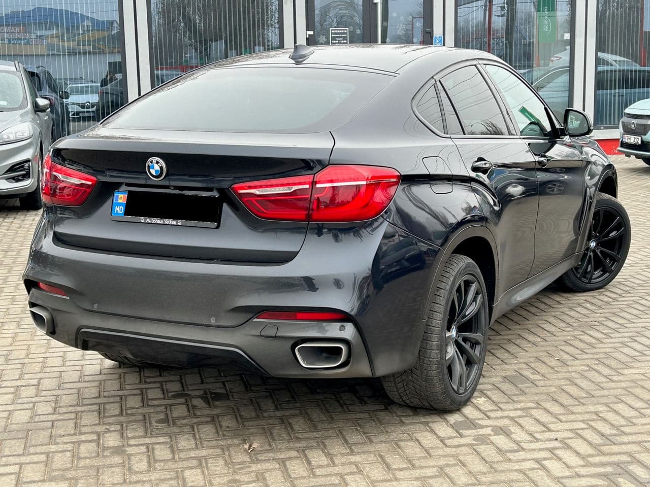 2016 BMW X6 3.0D — Miniatură 3