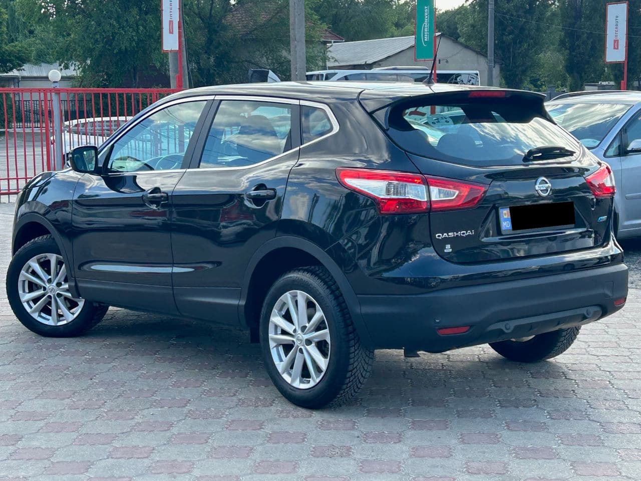 2015 Nissan Qashqai — Miniatură 2