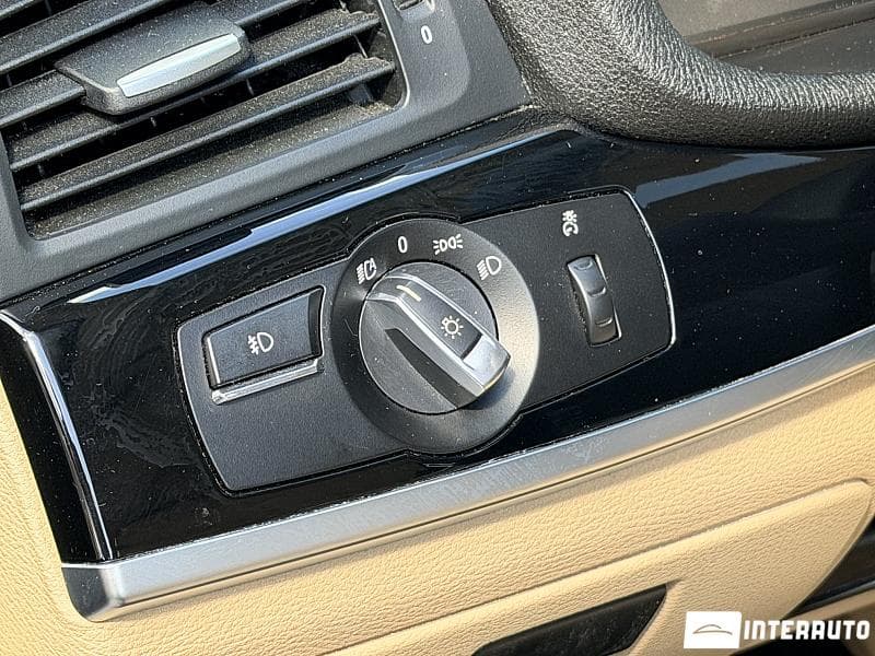 2016 BMW X3 2.8i — Miniatură 15