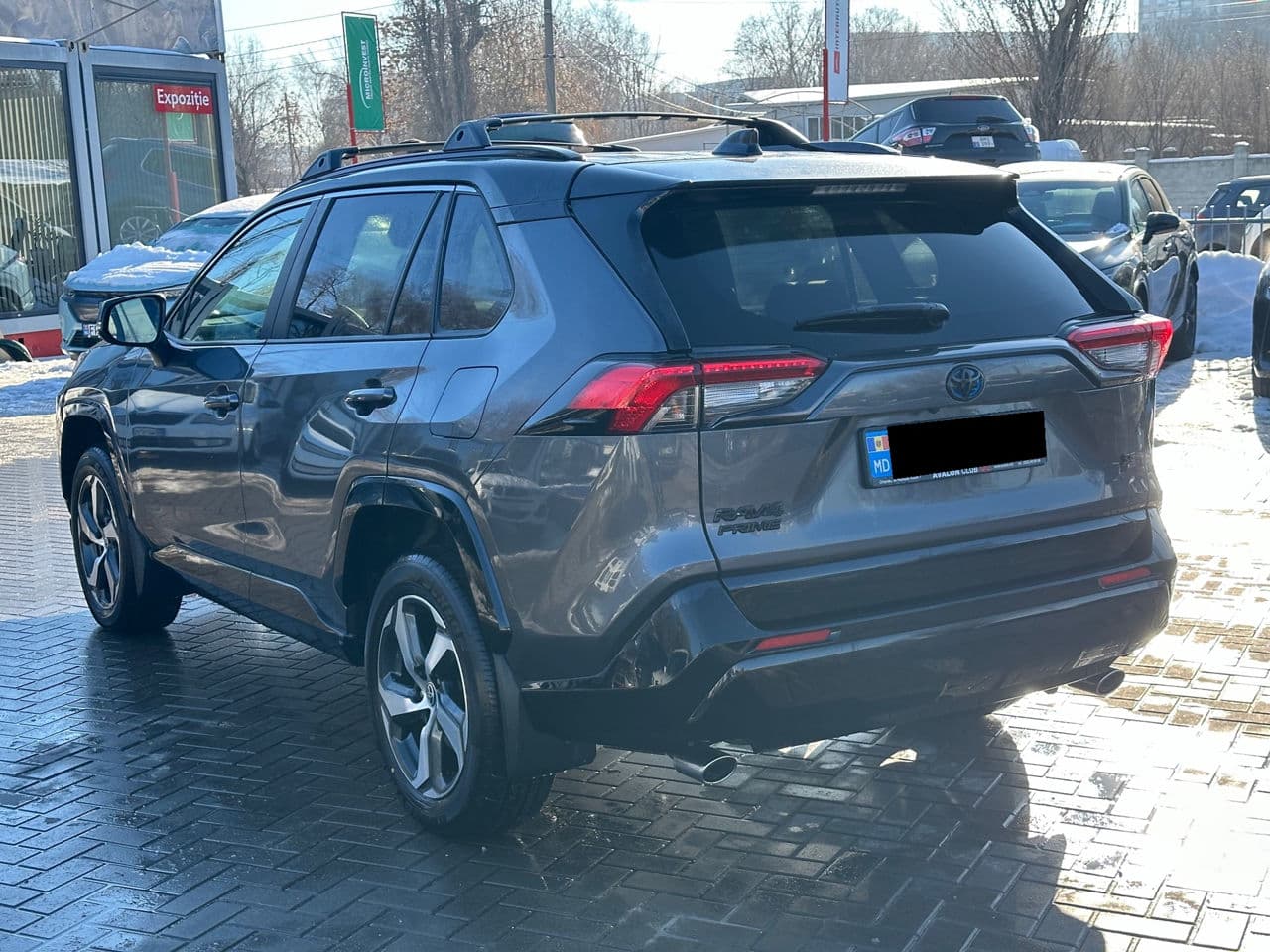 2022 Toyota Rav-4 — Miniatură 2