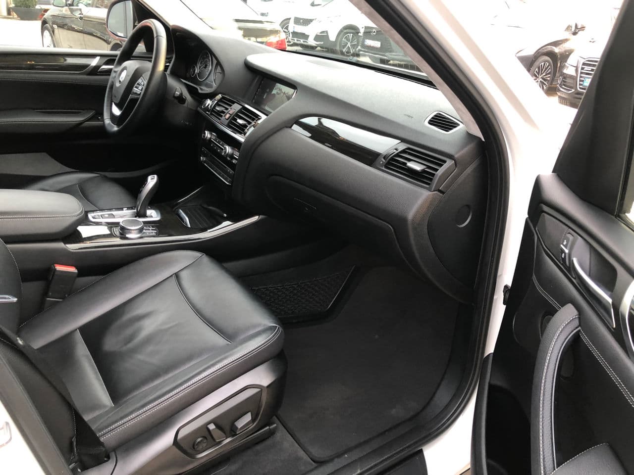 2016 BMW X3 2.8i — Miniatură 14