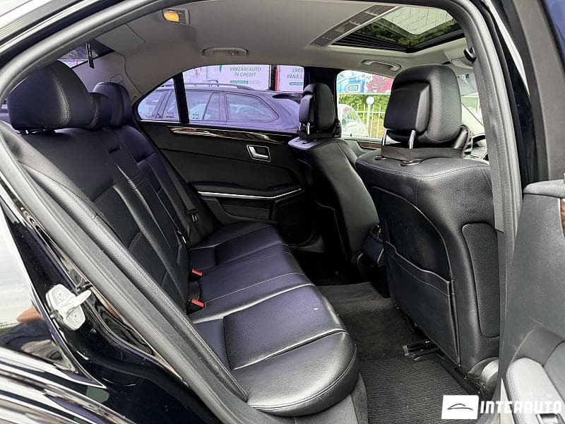 2012 Mercedes E 200 — Miniatură 8