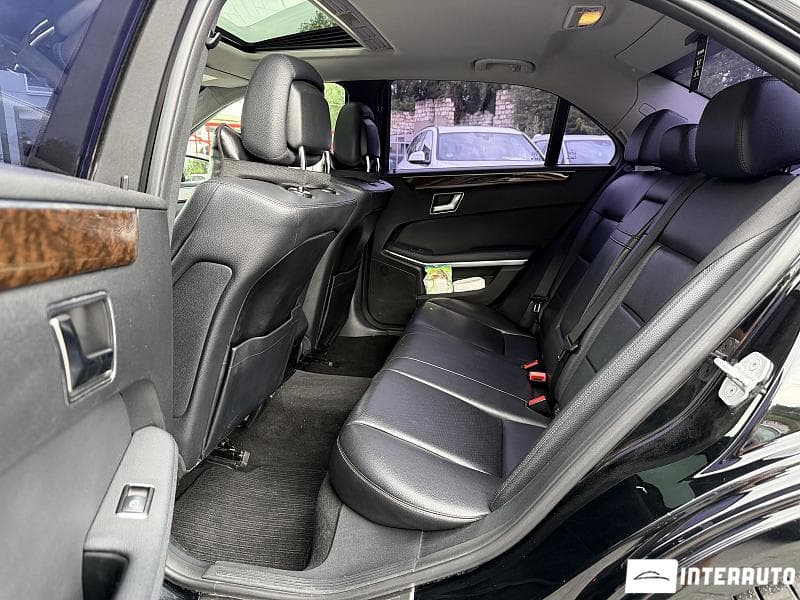 2012 Mercedes E 200 — Miniatură 7