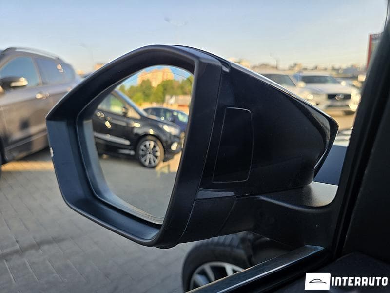 2019 Skoda Superb — Miniatură 7