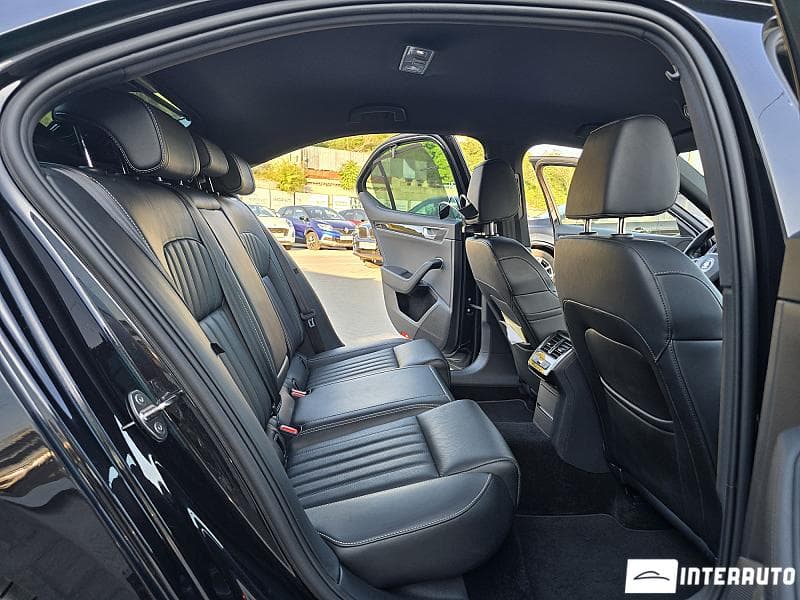 2019 Skoda Superb — Miniatură 24
