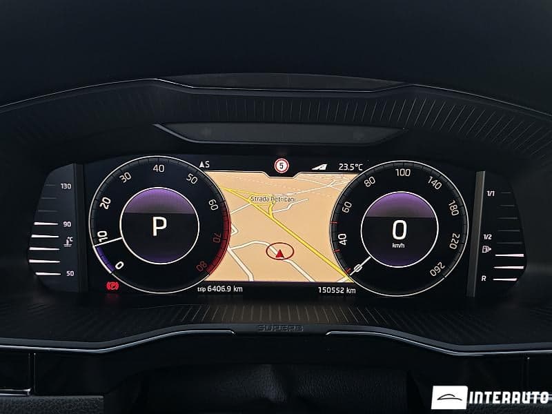 2019 Skoda Superb — Miniatură 14