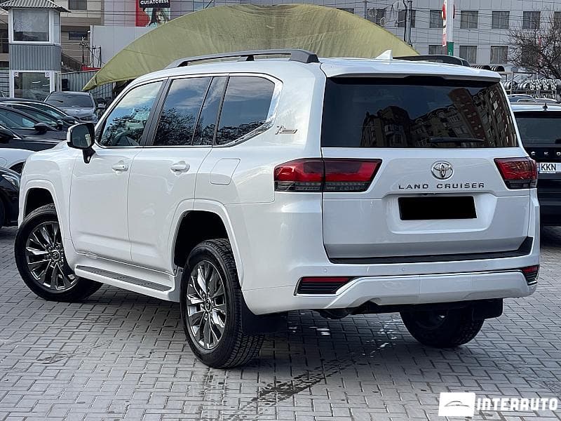 Toyota Land Cruiser 2022 — Миниатюра 2