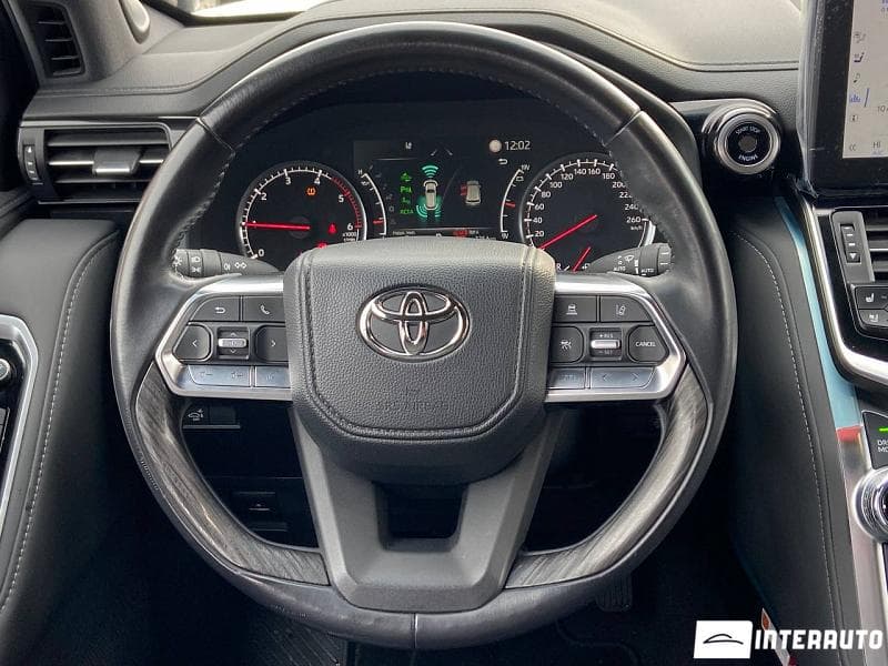 Toyota Land Cruiser 2022 — Миниатюра 11