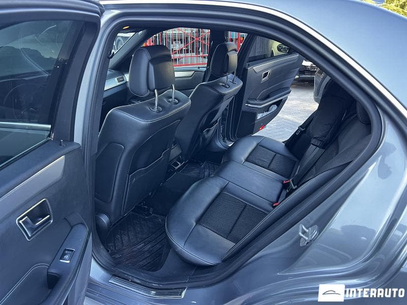 2015 Mercedes E 300h — Miniatură 8