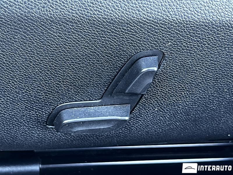 2015 Mercedes E 300h — Miniatură 15
