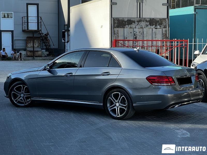 2015 Mercedes E 300h — Miniatură 4