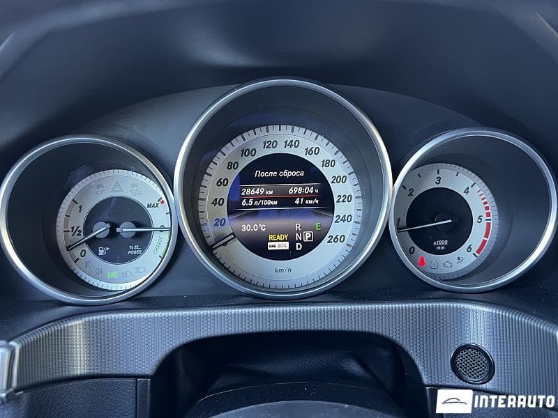 2015 Mercedes E 300h — Miniatură 10
