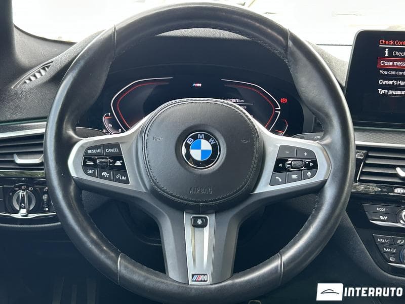 2022 BMW 520 — Miniatură 10