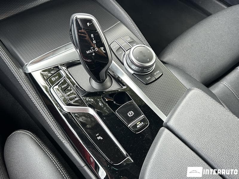 2022 BMW 520 — Miniatură 13