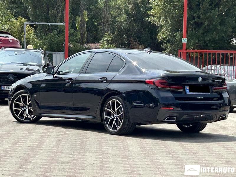 2022 BMW 520 — Miniatură 2