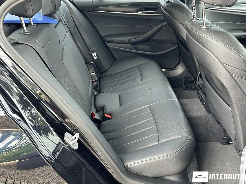 2022 BMW 520 — Miniatură 16