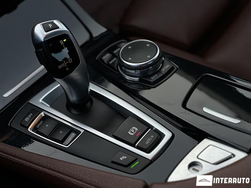 2015 BMW 520 — Miniatură 15