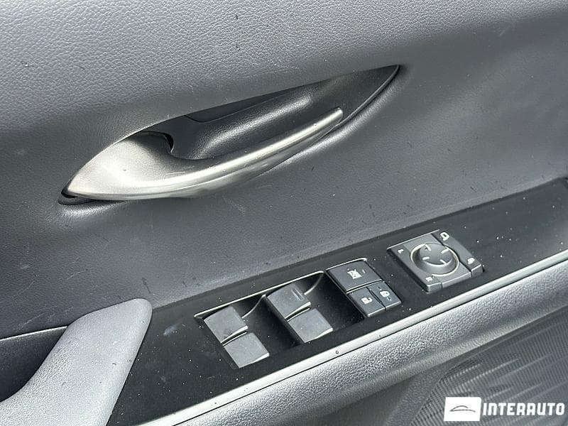 2020 Lexus UX 250h — Miniatură 12