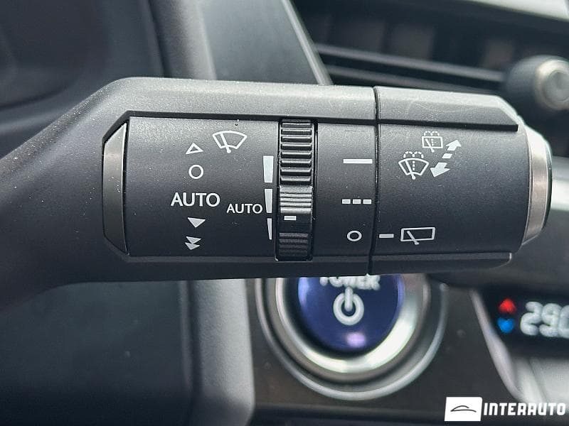 2020 Lexus UX 250h — Miniatură 14