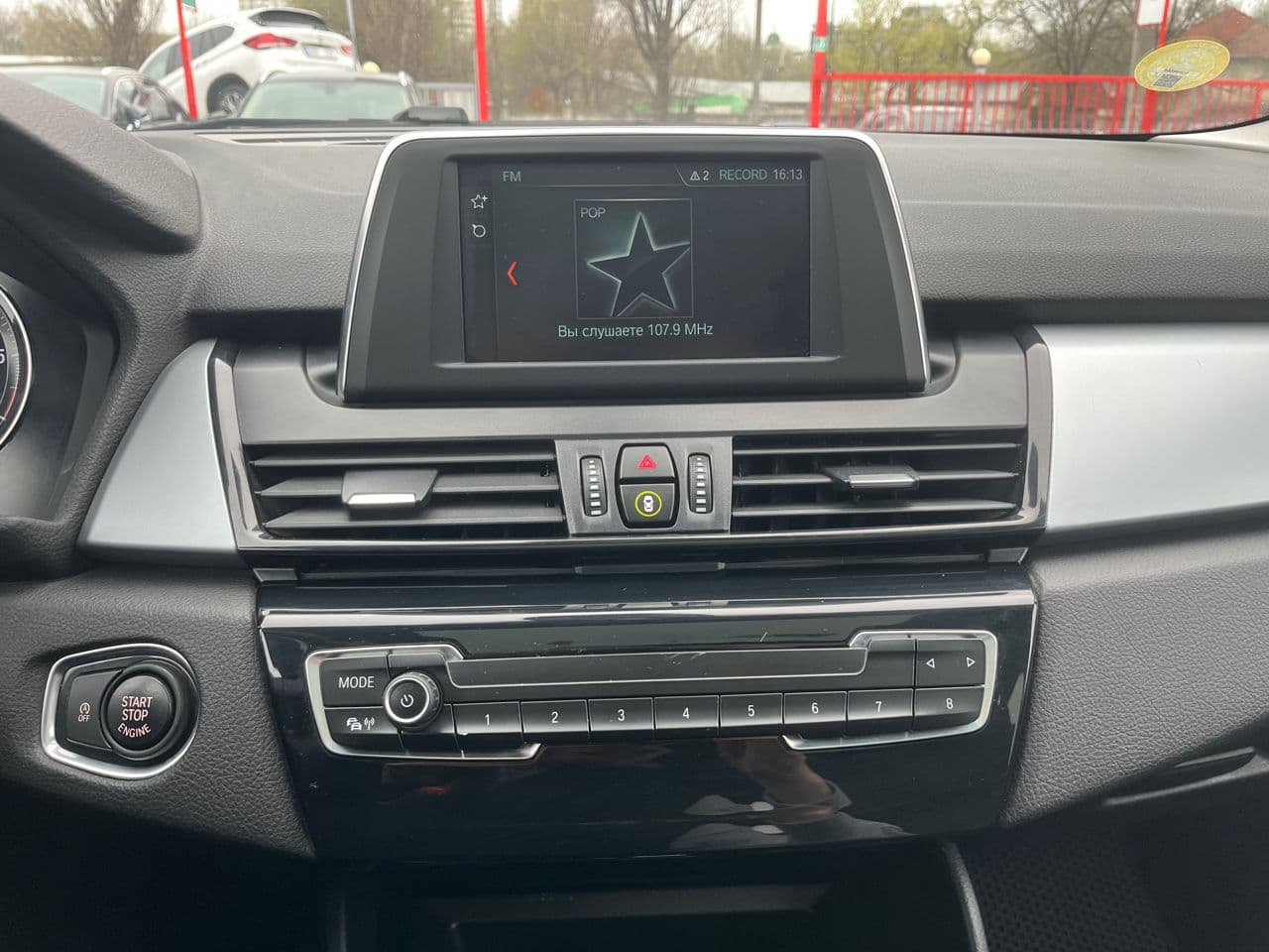 2018 BMW 216d — Miniatură 12