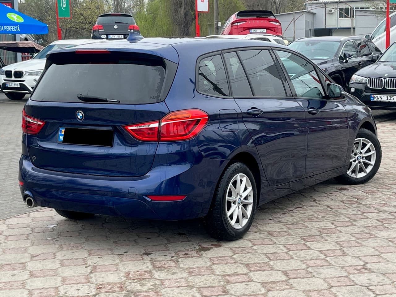 2018 BMW 216d — Miniatură 2