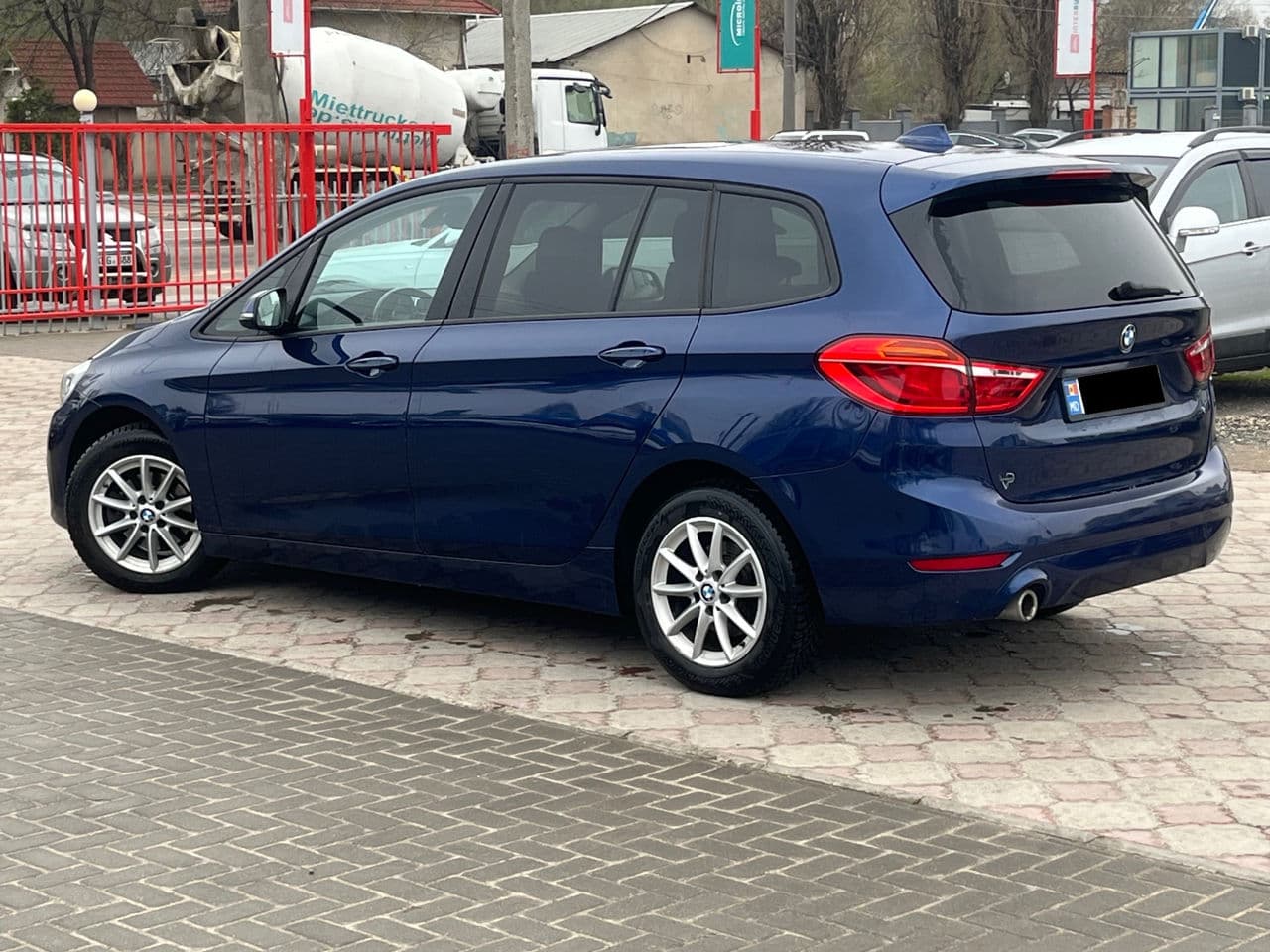 2018 BMW 216d — Miniatură 3