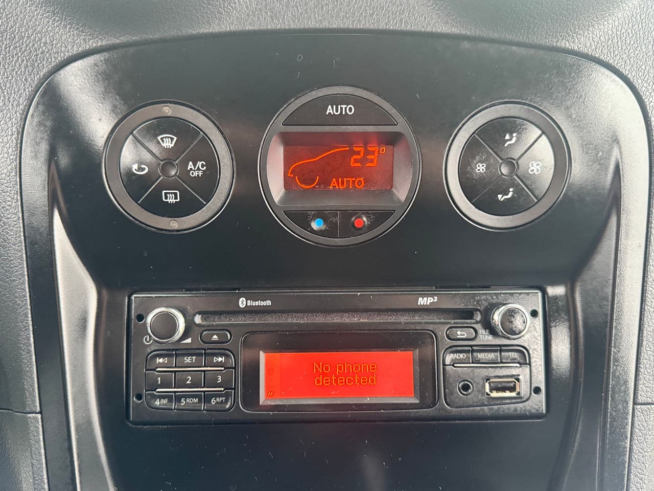 2014 Mercedes Citan — Miniatură 9