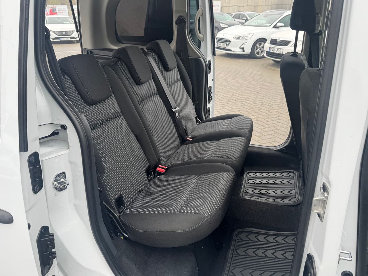 2014 Mercedes Citan — Miniatură 13