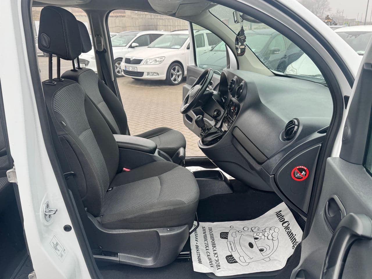 2014 Mercedes Citan — Miniatură 14