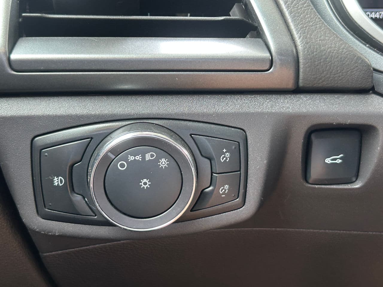 Ford Fusion 2014 — Миниатюра 12